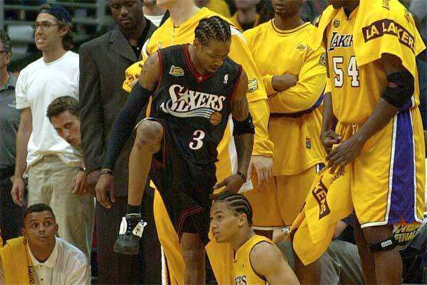 莱切vs都灵：班达、法尔科内首发，切-亚当斯、弗拉希奇出战（莱切战都灵：班达、法尔科内先发，弗拉希奇与切-亚当斯登场）