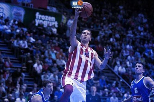 菲尔-琼斯预测欧冠第4轮：利物浦主场不敌皇马，曼城胜多特（菲尔-琼斯欧冠第4轮前瞻：皇马客场力克利物浦，曼城击退多特蒙德）