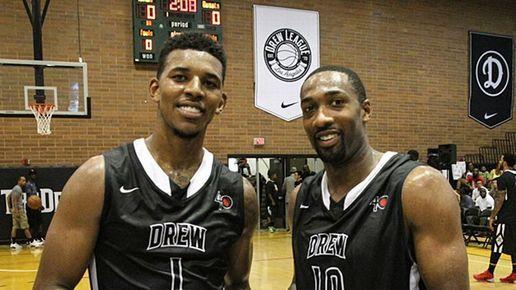 热刺前球探：拉什福德缺乏忠诚度，他本应留在维拉（前热刺球探：拉什福德忠诚度存疑，本应留在阿斯顿维拉）