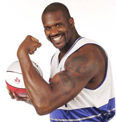 詹：现在的身体状态还不是很好；施洛特贝克整天说“废话”（詹坦言身体尚未回到最佳状态，称施洛特贝克整天“瞎说”）