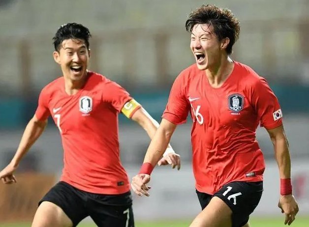 神剧情！爱尔兰3-2绝杀匈牙利晋级附加赛，帕罗特帽子戏法