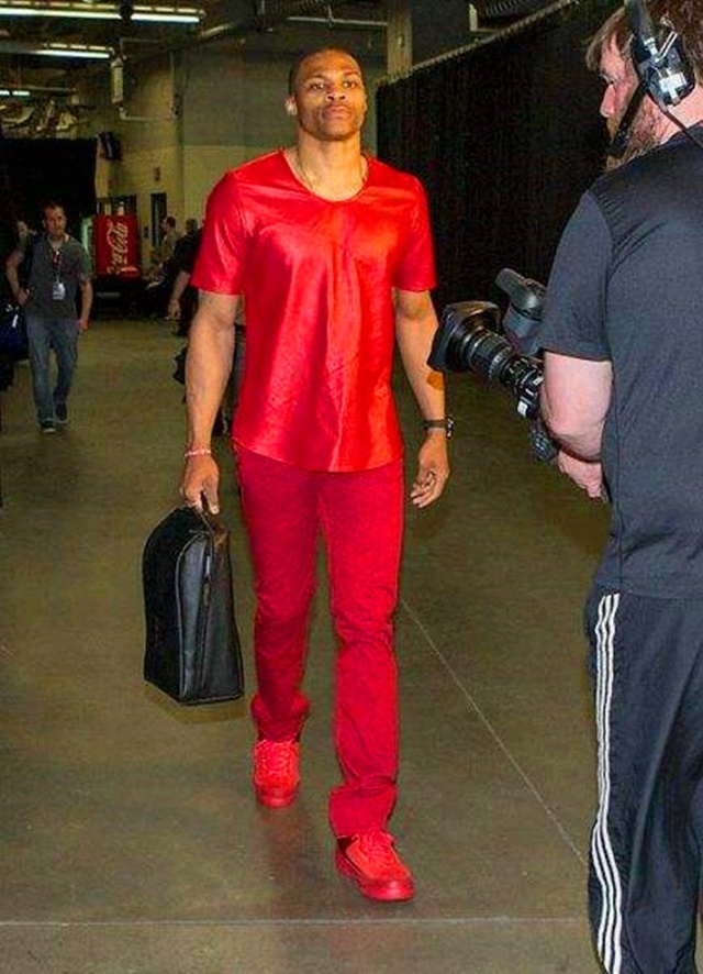 马特拉齐：意大利这样强大的球队理应以进世界杯决赛圈为目标（马特拉齐：以意大利的实力，目标就该是晋级世界杯正赛）